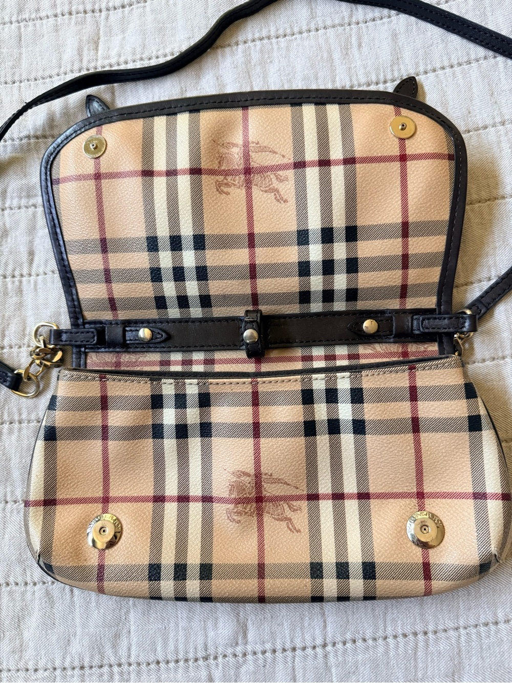 Burberry Haymarket Check canvas and leather crossbody bag - Picture 3 of 13